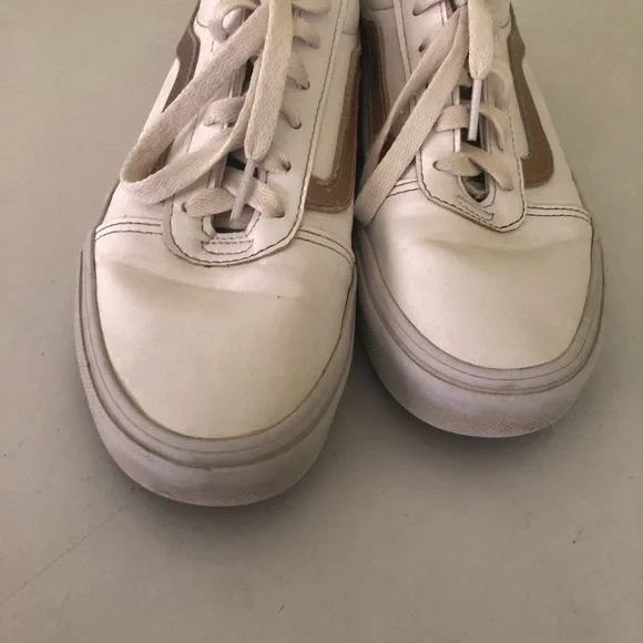 Vans White and Tan Old Skool sneakers - Picture 6 of 9